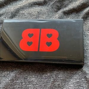 That’s So Betty Eyeshadow Palette